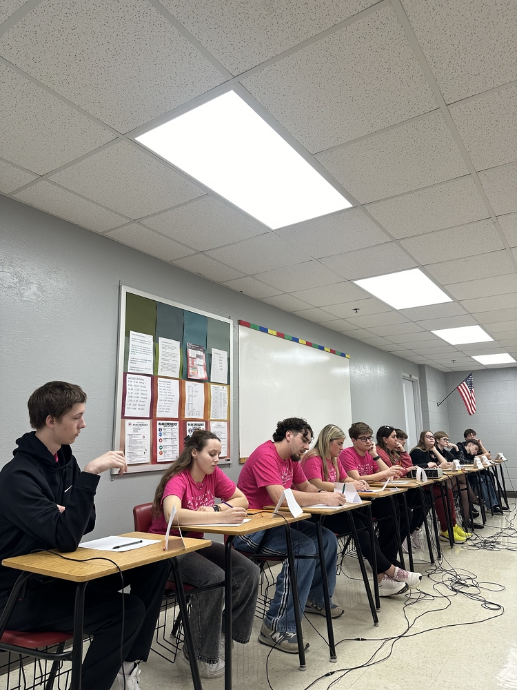 Varsity scholar bowl team 